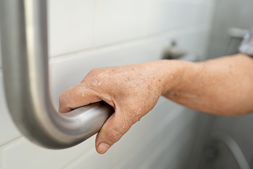 Accessible ADA Bathroom Grab Bars showers Safety Brooklyn, Kings County, NY